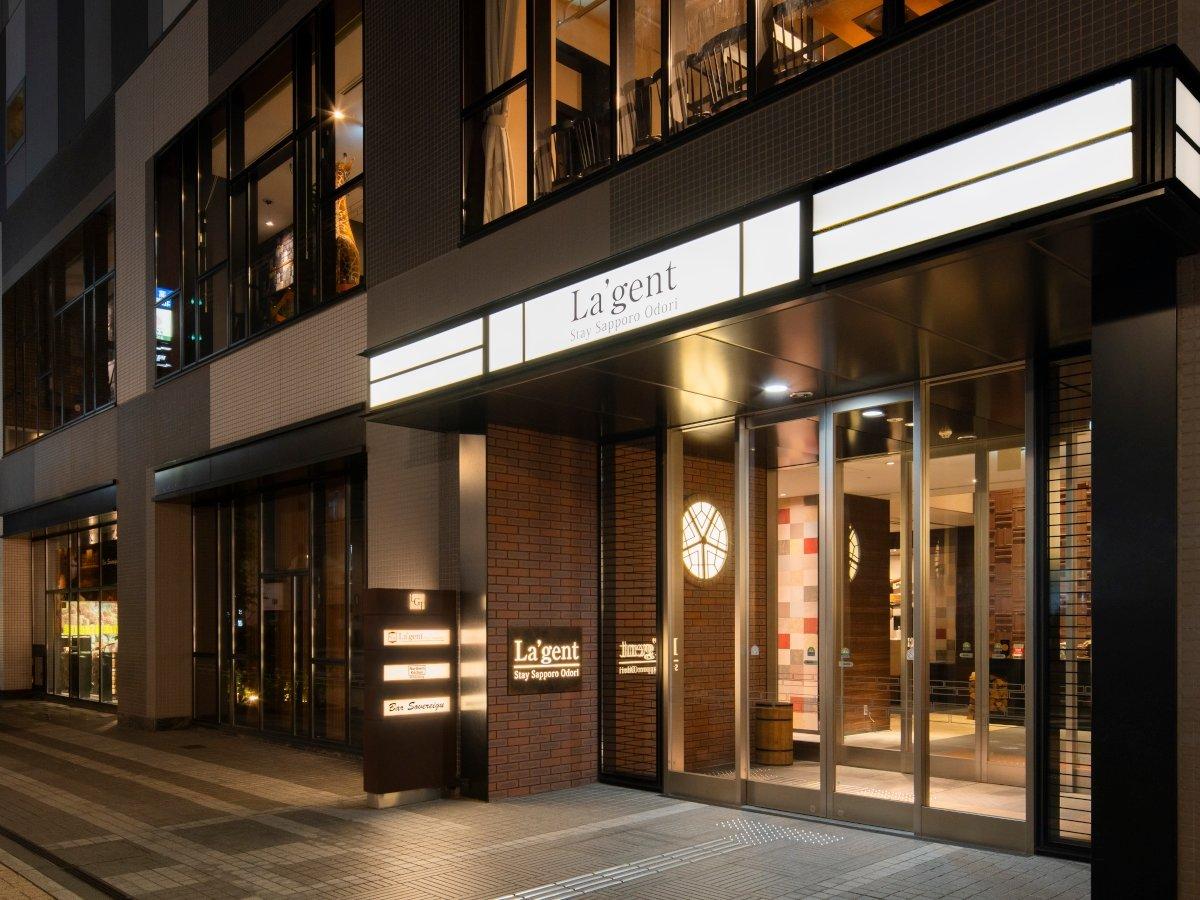 ホテル正面玄関
