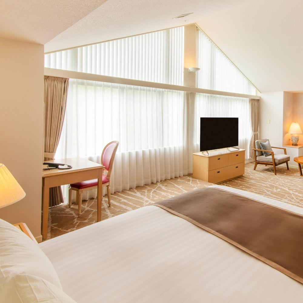 ジュニアスイート2-4名◆禁煙/66㎡ 　☆キングベッド1台＆ツイン