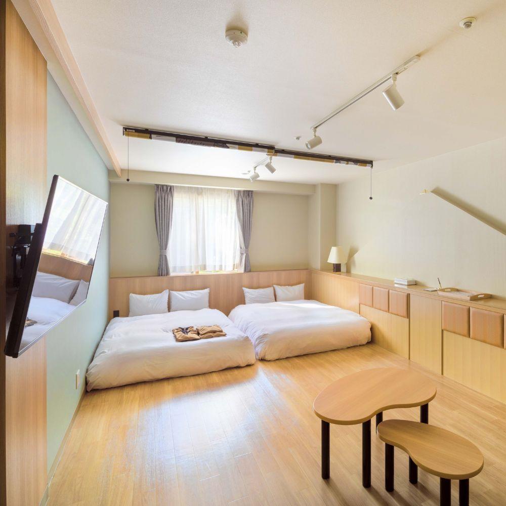 キッズフレンドリールーム（4名定員）◆低床ダブル2台＆クッションフロア◆33㎡◆禁煙