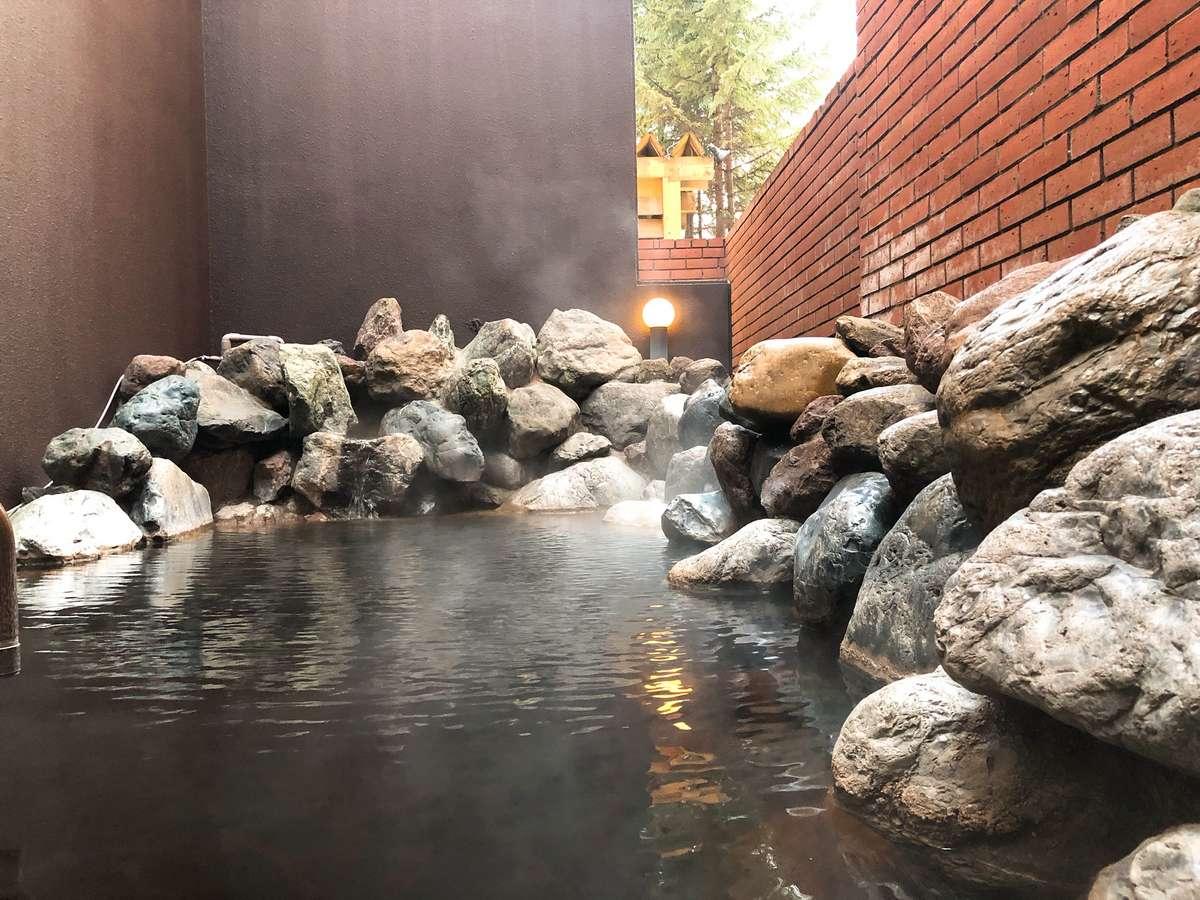 【冬トク祭／20％OFF】「ベーシックプラン／素泊り」美肌の湯・モール温泉でリラックス♪森に囲まれたホテルでリゾート気分