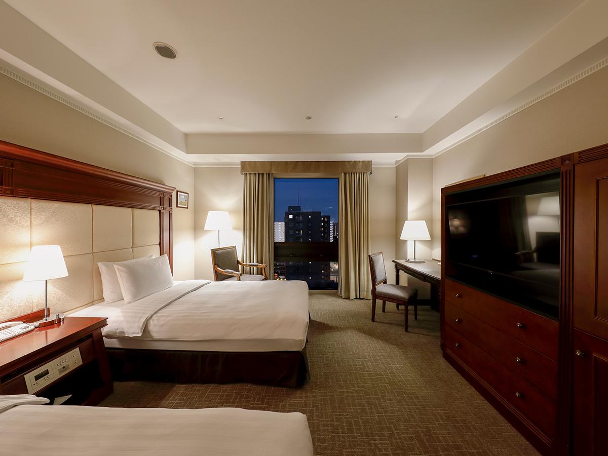 【冬トク祭プラン】全室36平米以上で広々快適！空港連絡バス停が目の前で便利♪＜地下駐車場無料特典＞朝食なし