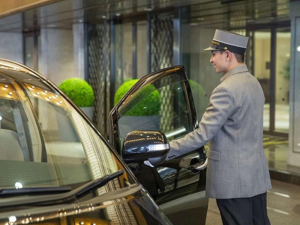 チェックアウト日15時まで駐車場ご利用OK！スーペリアフロア　ご朝食付き