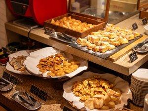 【冬トク祭】【SpecialOffer】美しい夕陽に染まるカフーステイ（ブッフェ朝食付） 