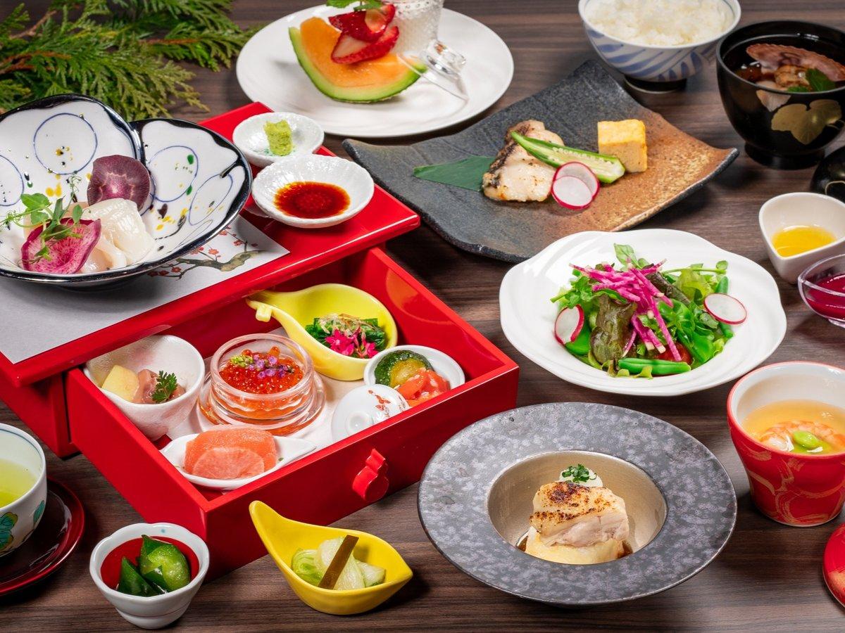 【スタンダード/朝食のみ】温泉付き客室とこだわりの朝食で非日常のリラックス時間を